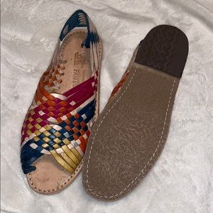 MEXICAN SANDALS